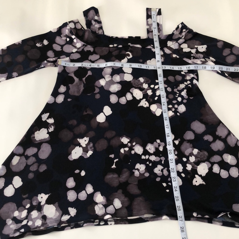 Clara Sun Woo Cold shoulder tunic